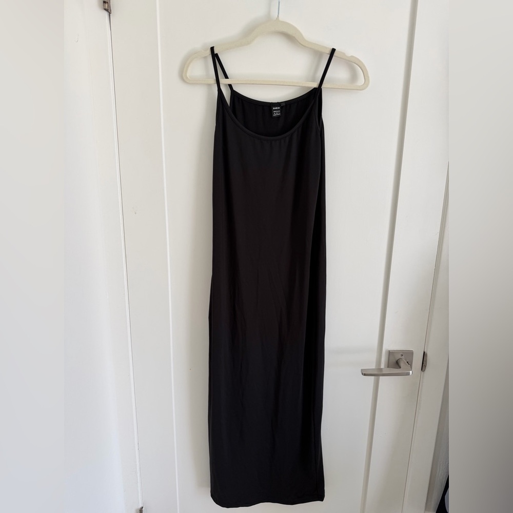 SHEIN Black Midi Dress